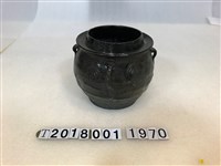 藏品(四耳黑色豬油甕)的圖片