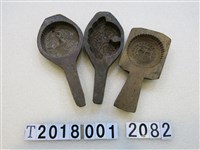 藏品(壽桃魚人像糕餅握柄模具)的圖片