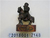 藏品(木製舉手騎馬狀神像)的圖片