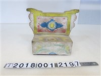 藏品(平埔族溪底石薦盒)的圖片