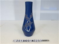 藏品(永生陶瓷深藍梅花紋飾花瓶)的圖片