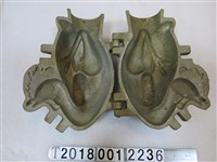 藏品(鋁製雞形糕餅模具)的圖片
