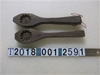 藏品(匙形香字木製糕餅模具)的圖片