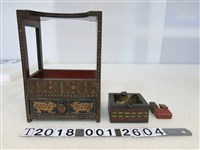 藏品(動物幾何圖案漆器盒)的圖片