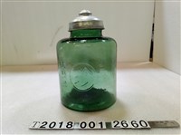 藏品(含蓋珍發醬物工廠圓柱型醬物罐)的圖片