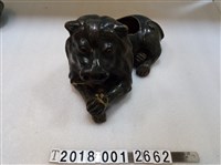 藏品(松山燒豬造型花器)的圖片