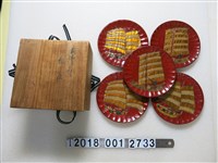 藏品(舢舨船圖樣漆器圓盤組)的圖片