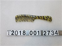 藏品(奧地利製牛角梳子)的圖片