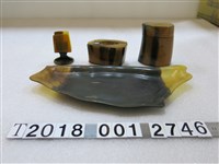 藏品(臺灣造型牛角裝飾組)的圖片