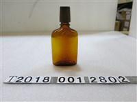 藏品(木蓋咖啡色M.B.G.T藥瓶)的圖片