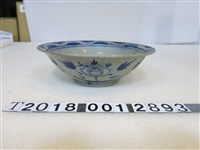 藏品(白底藍色團花圖紋陶瓷臺灣老碗)的圖片