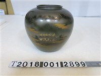 藏品(慈天宮重修紀念金屬製花瓶)的圖片