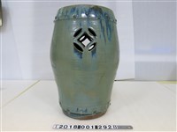 藏品(金屬鼓型椅)的圖片