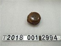 藏品(臺灣木雕圓形漆器小物)的圖片