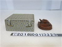 藏品(臺灣南投燒新加坡陷落紀念)的圖片