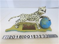 藏品(自由時報連續三連閱報率全國第一紀念物)的圖片