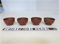 藏品(陶製臺灣南投褐色杯子)的圖片
