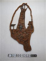 藏品(房屋鳥居樹木圖樣臺灣造型紀念品)的圖片