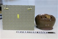 藏品(陶製雙喜火爐)的圖片