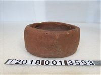 藏品(陶製臺南州東石郡鹿草庄竹子腳飼料槽)的圖片