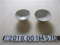 藏品(陶瓷製日式棒球與魚蝦圖樣紀念碗)的圖片