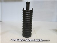 藏品(長形環狀黑色酒瓶)的圖片
