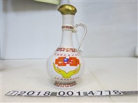 藏品(馬祖酒廠恭製慶祝中華民國六十九年國慶紀念酒瓶)的圖片
