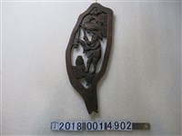 藏品(漁夫釣魚木製臺灣造型擺飾)的圖片