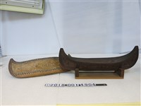 藏品(木雕達悟族拼板舟擺飾物)的圖片