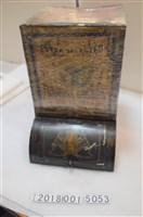 藏品(登錄商標臺灣烏龍茶鐵盒)的圖片