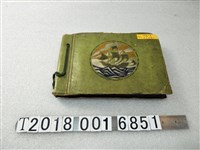 藏品(女學生人物沙龍寫真帖)的圖片