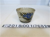 藏品(鳶尾花紋北投燒抹茶碗)的圖片