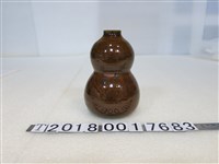 藏品(褐釉葫蘆造型北投燒)的圖片