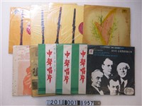 藏品(鳴鳳唱片發行《貝多芬：弦樂四重奏曲全輯》與中聲唱片等公司出品黑膠唱片)的圖片