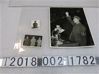 藏品(周恩來相關照片與郵票)的圖片