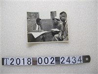 藏品(三人訪談黑白合照)的圖片