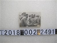 藏品(劉永堯攝李代總統與黃儀長握手照片)的圖片