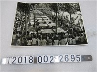 藏品(桌球對打群眾圍觀黑白照片)的圖片