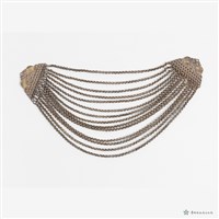 藏品(銀弧形項鍊)的圖片