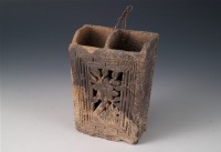 藏品(紅陶鏤空筷籠)的圖片