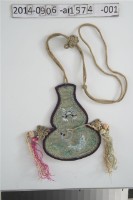 藏品(綠底葫蘆形水族紋煙絲袋)的圖片