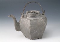 藏品(錫製茶壺	 	)的圖片