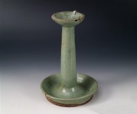 藏品(綠釉油燈盞)的圖片