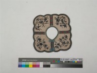 藏品(四方如意童圍涎)的圖片