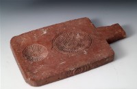 藏品(陶質三面粿模)的圖片