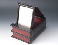 藏品(書形梳妝盒)的圖片