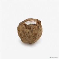 藏品( 鐵質圓形砲彈)的圖片