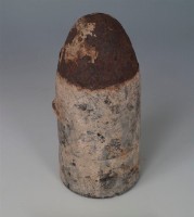 藏品(鐵質柱狀砲彈)的圖片