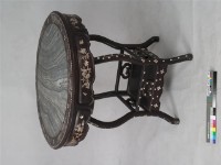 藏品(大理石面鑲嵌貝殼圓桌)的圖片