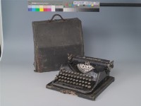 藏品(打字機)的圖片